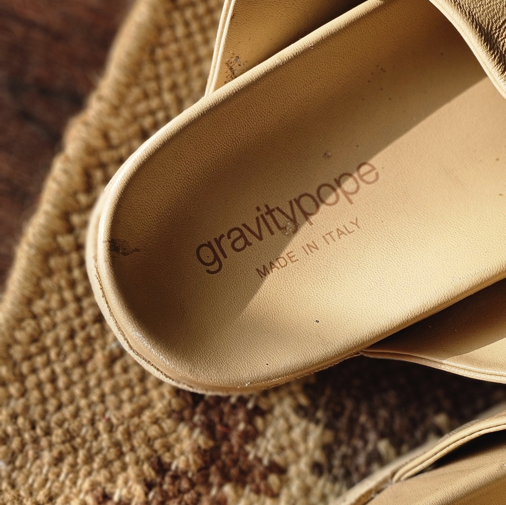 Gravitypope Women's Tan Slip-On Shoes Made In Italy - Picture 5 of 7